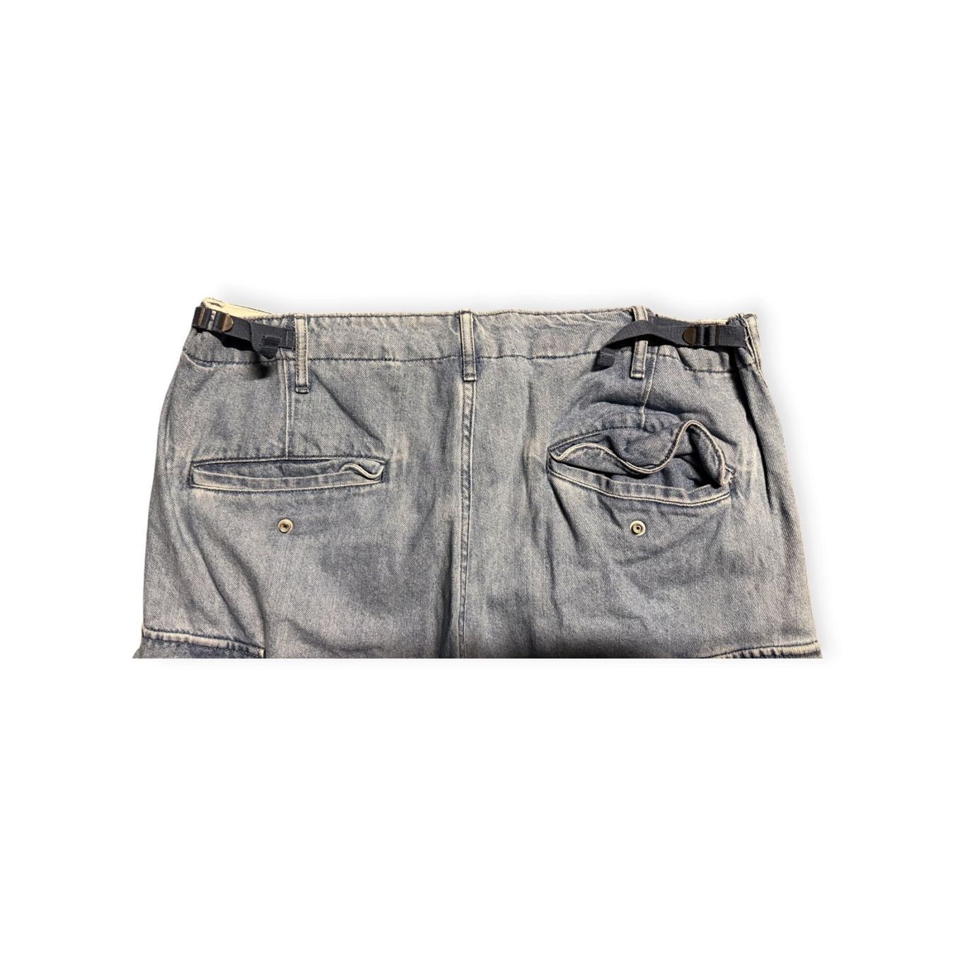 Levi's Jeans: Jean cargo bleu clair Levi’s – Nuovo (secondo la descrizione) da meyrin venduto da aar_g8xm 4