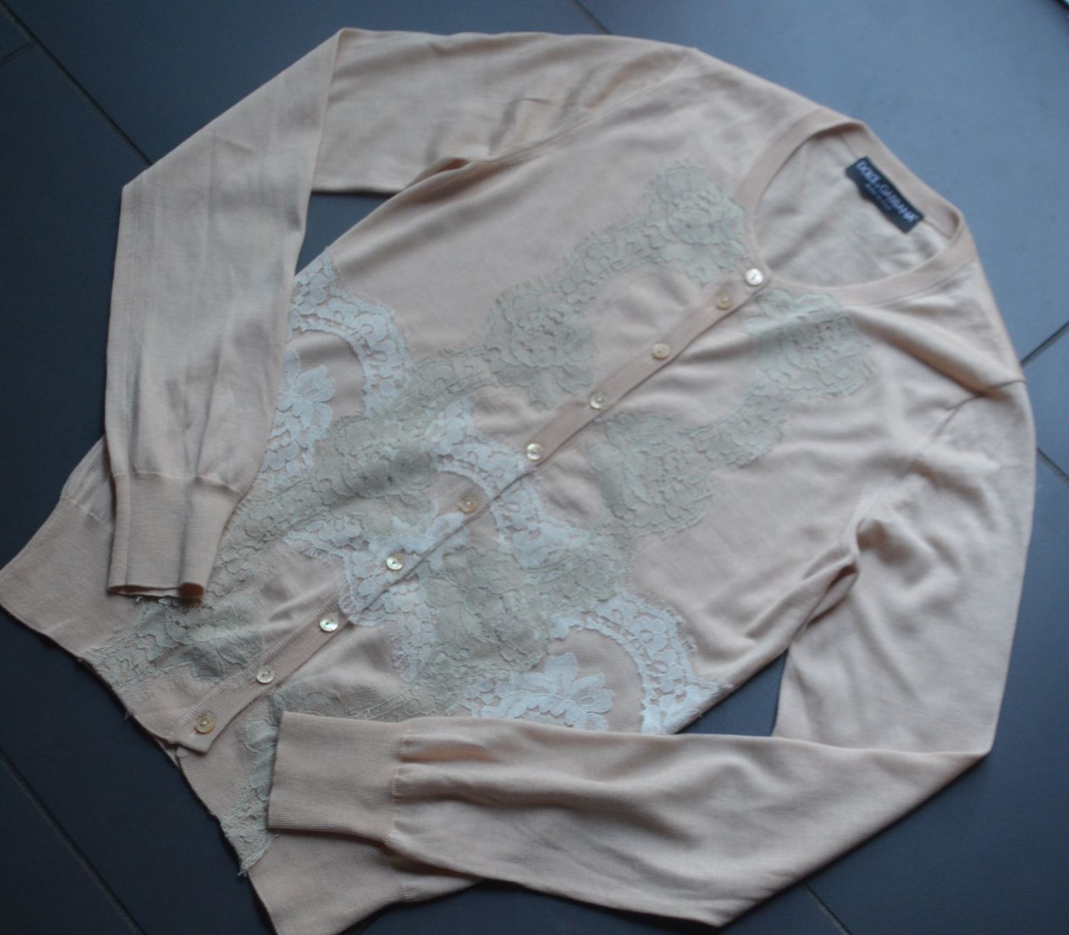 Dolce & Gabbana Maglioni & Felpe: Dolce & Gabbana Pullover / pull Cardigan  Cashmere -silk S – Usato da Collonges venduto da Auganien 1