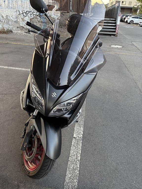 Suzuki Scooter: Burgman AN 400 ABS – Usato da Hauptikon venduto da DaniG84