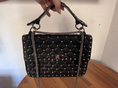 Valentino Garavani Rockstud Spike Umhängetasche