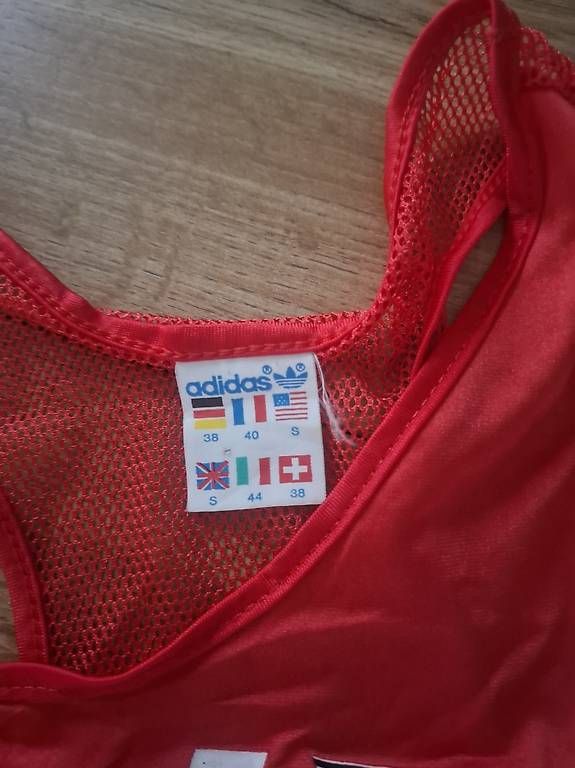 Pullover & Sweatshirts: Pull team suisse athletisme – Gebraucht aus Monthey von australie 1