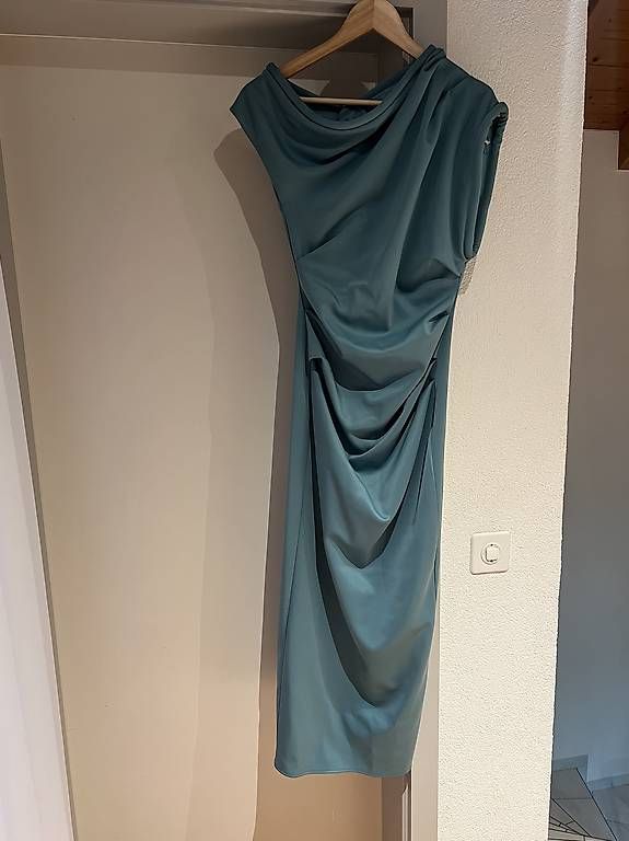 Vestiti: Asos Kleid blau Grösse S – Nuovo e nell'imballaggio originale da Altenrhein venduto da jus_mx89