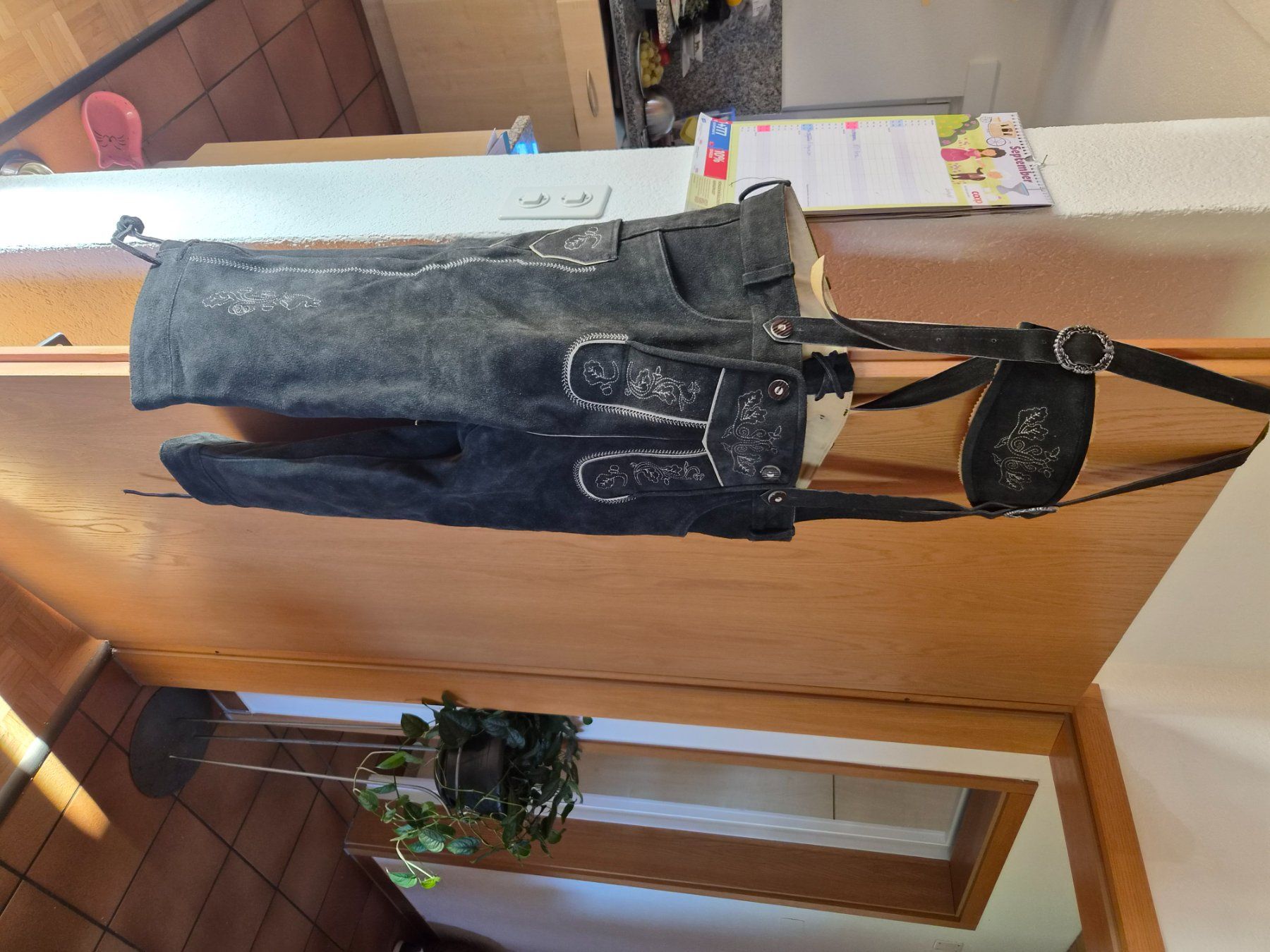 Hosen: Ledehose grösse58 – Gebraucht aus Hagenbuch ZH von masp85