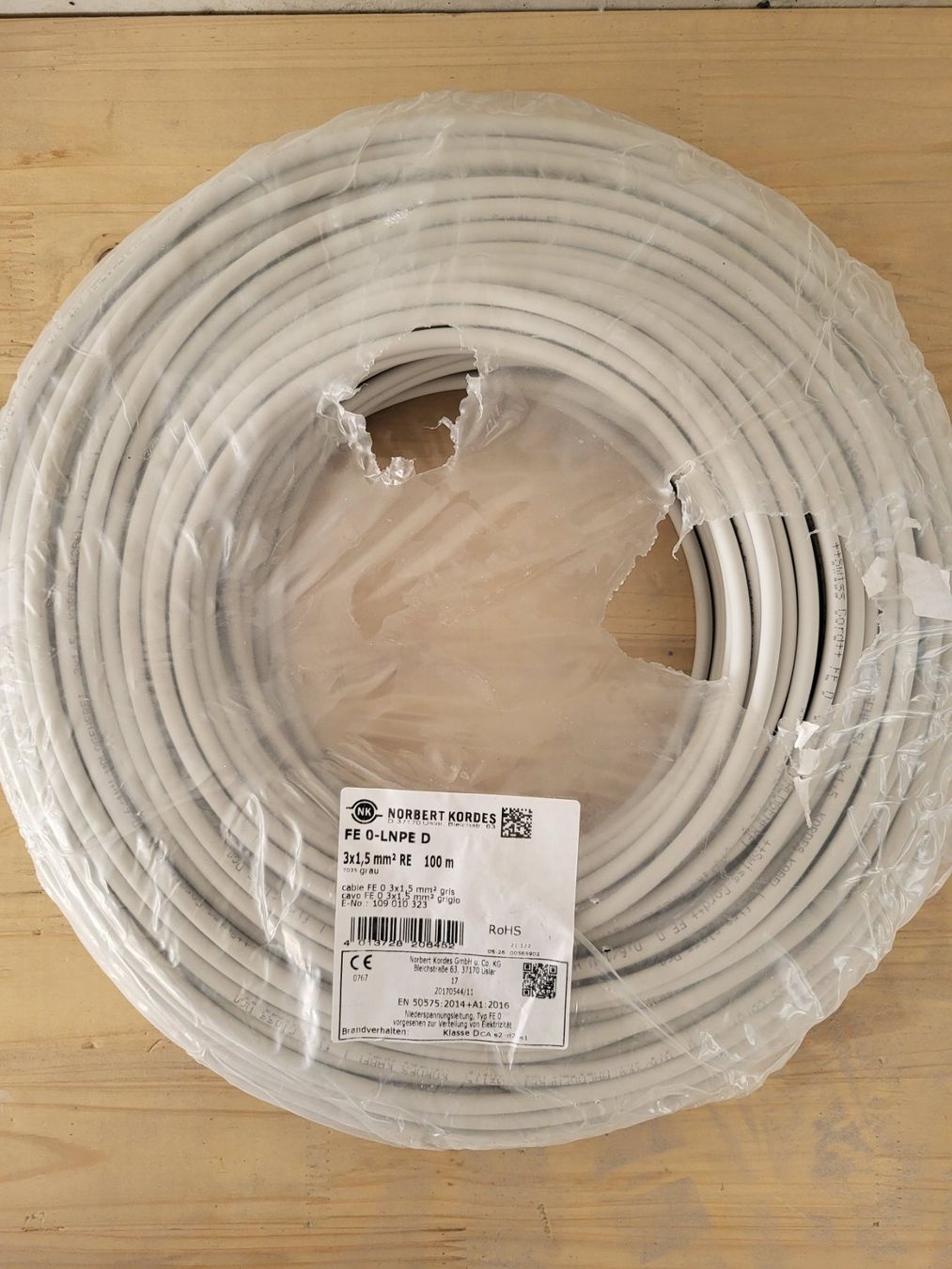 Kabel: 100m Kabel 3x1,5mm LNPE – Neu und originalverpackt aus Uznach von jur_96tk