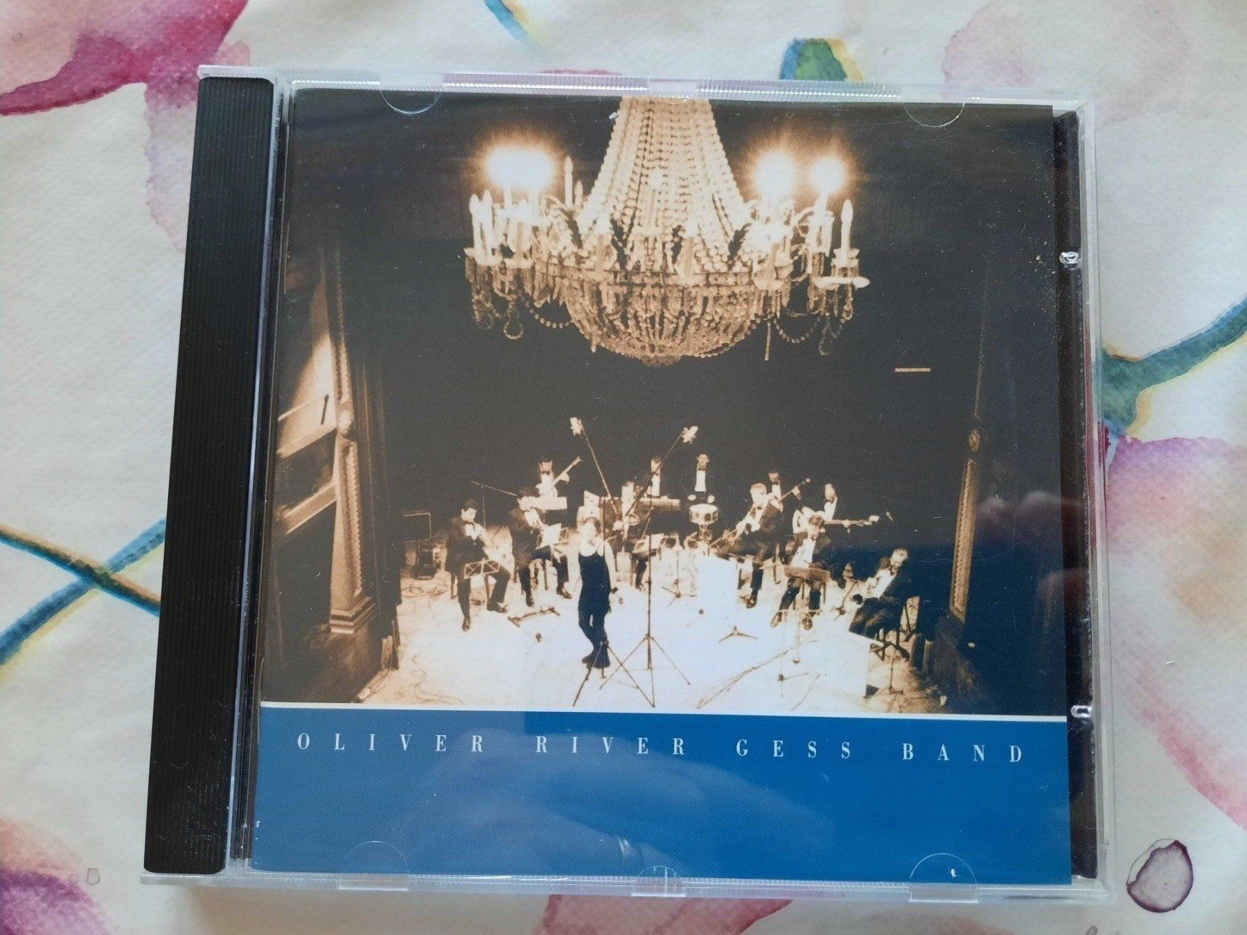 CD: CD Oliver River Gess Band – Usato da Pully venduto da bro_n52j