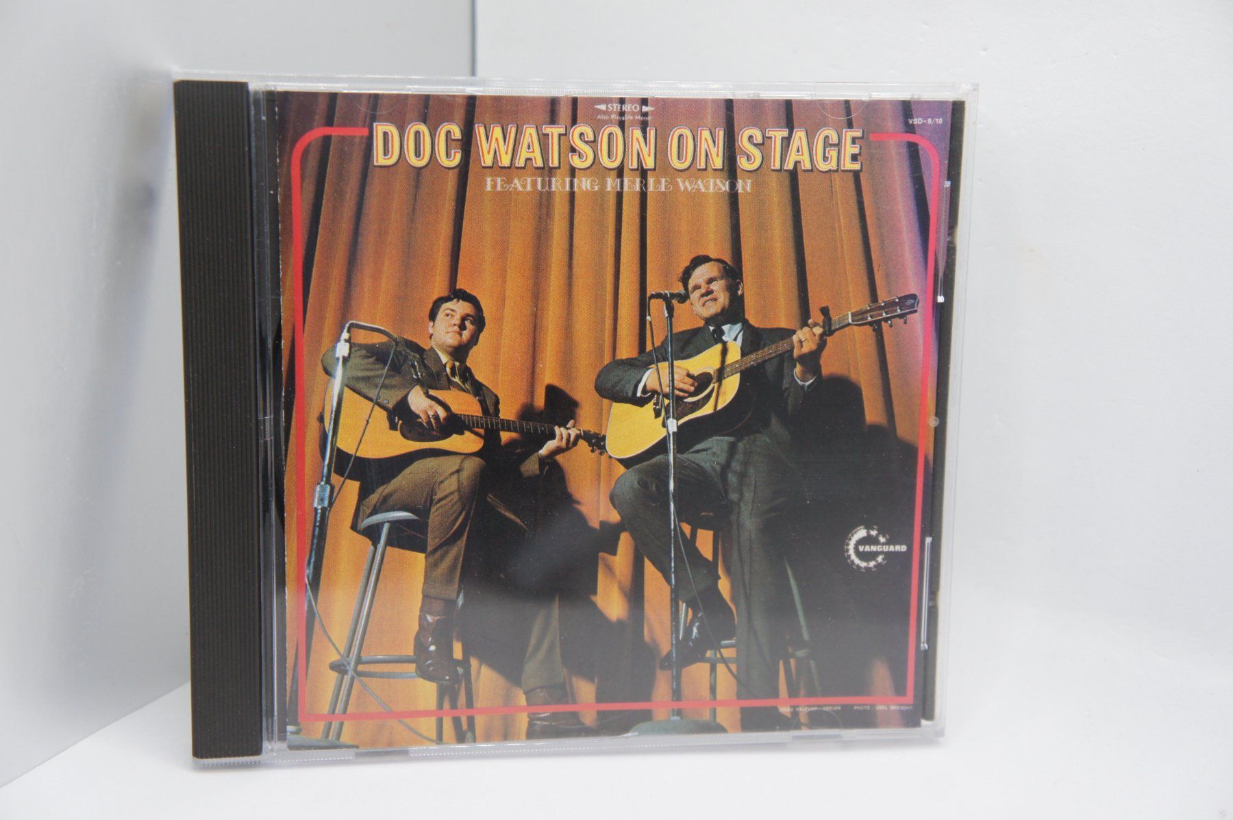 CD: CD Doc Watson Featuring Merle Watson - Doc Watson On Stage – Usato da Ernetschwil venduto da luisvonerni
