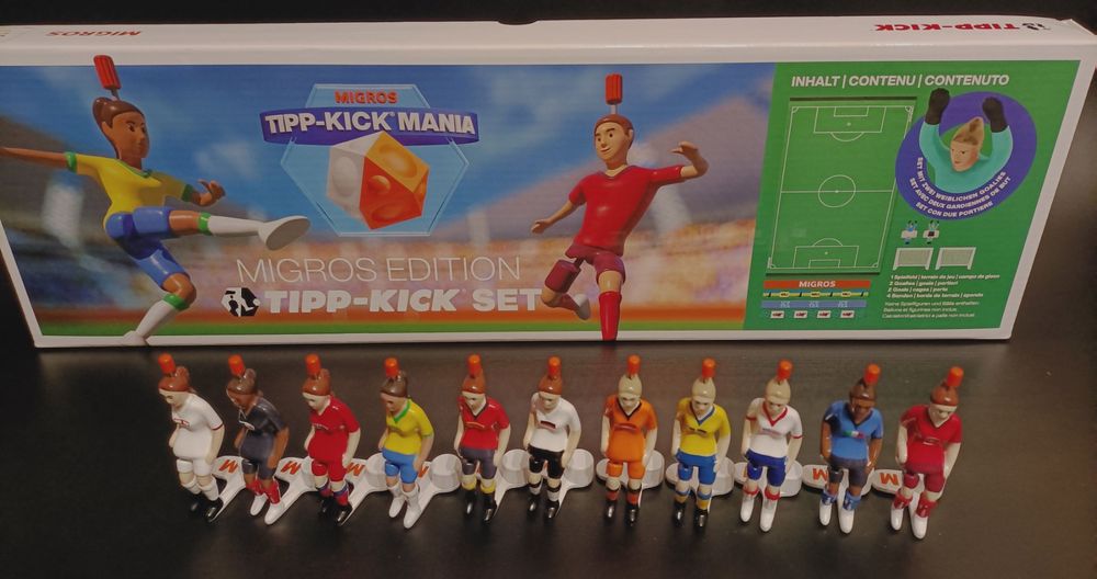 Maglietta Uomo TIPP Kick - Formazione Calcio 4-4-2 - Originale E Divertente