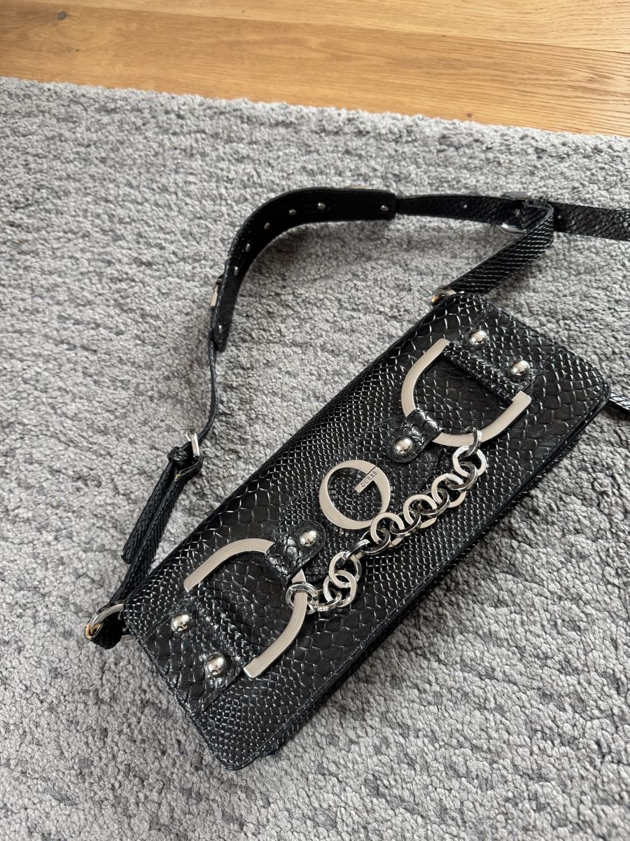 Guess Sacs femmes: Guess Chlutch – D'occasion à Mörschwil par zalilla 2