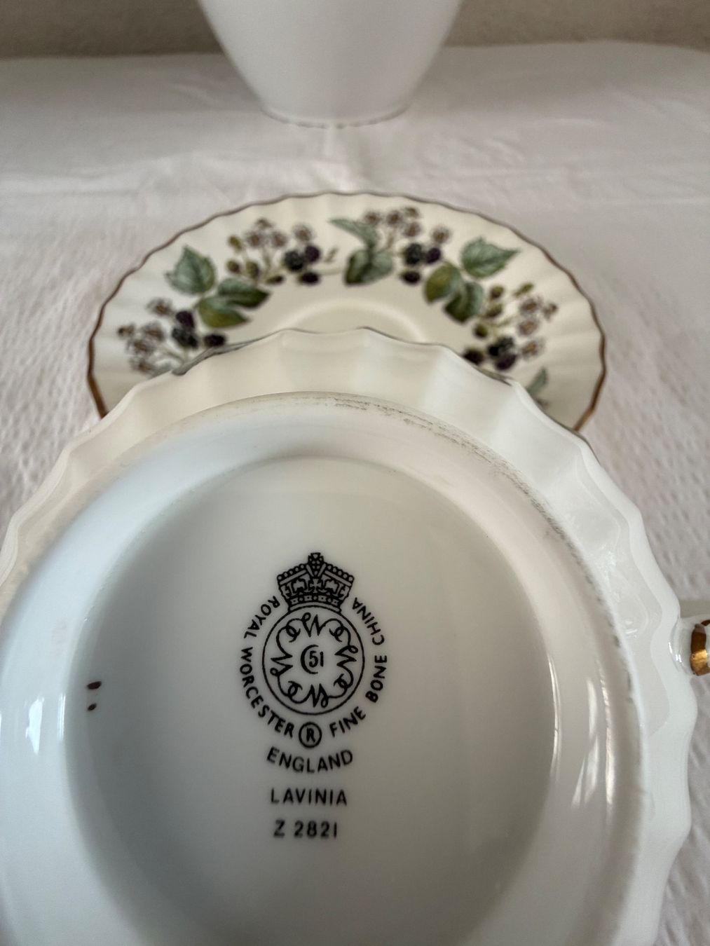 Royal Worcester Geschirrsets: Royal Worcester Lavinia Suppentasse mit Unterteller Top! ... – Gebraucht aus Neuhausen am Rheinfall von kou_bwj7 1