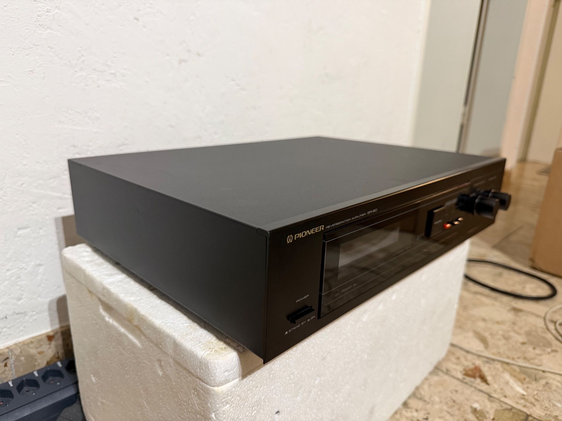 Pioneer Amplificatori: Pioneer SR-60 in schwarz – Usato da Plan-Les-Ouates venduto da Shocc 2