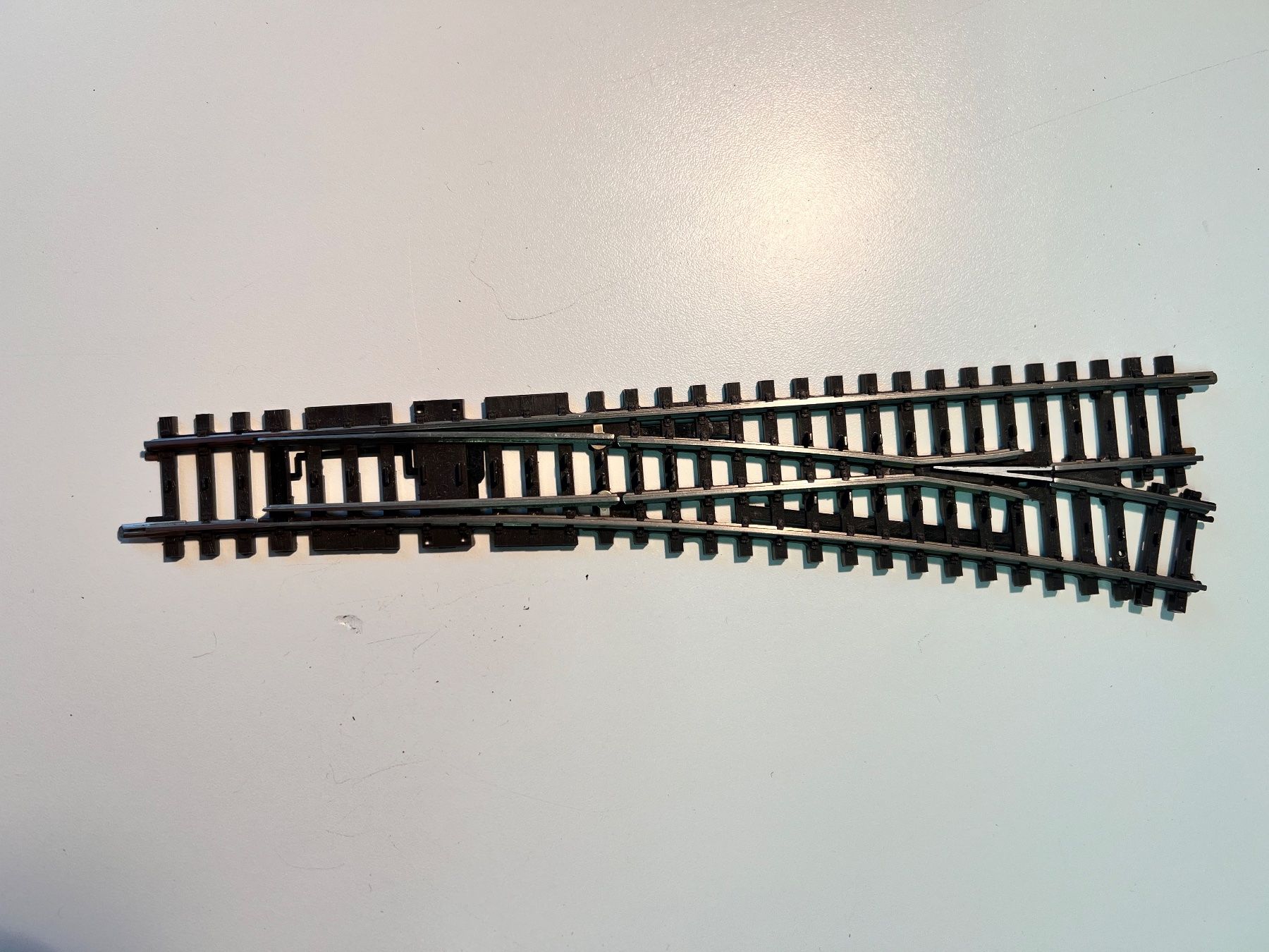 Märklin Modellini di ferrovie: Rechts-Weiche Märklin 2271-R – Usato da Gelterkinden venduto da Railroader
