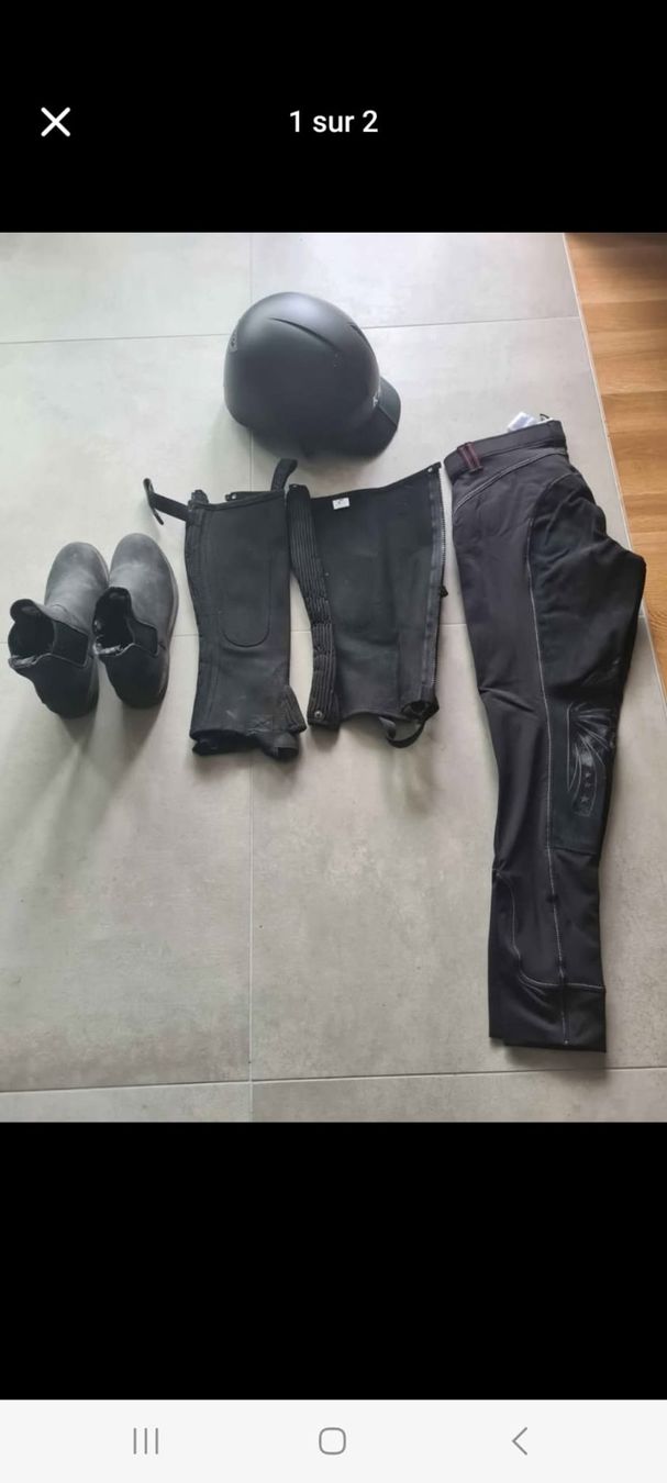 Lotti di vestiti: Ensemble d'équitation – Usato da Düdingen venduto da Ayatola 1