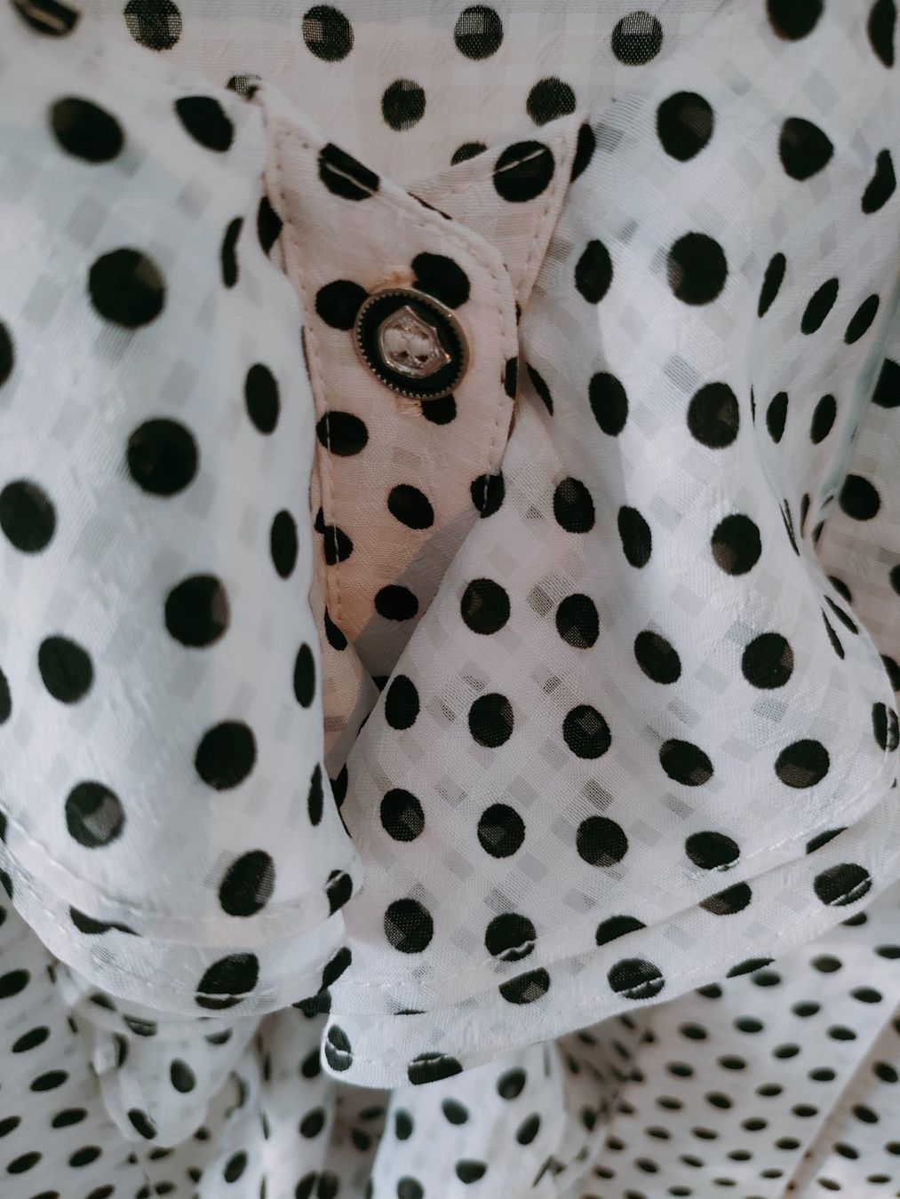 Vestiti: Originales Kleid mit schwarzen Punkten als Muster – Nuovo (secondo la descrizione) da Dietikon venduto da MJ_Sporting 6