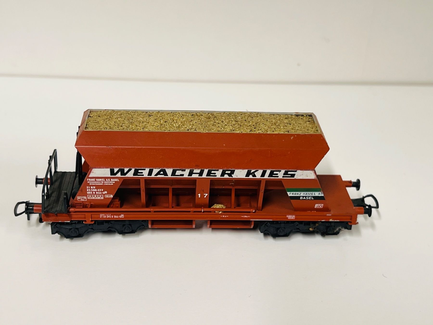 Liliput Modelleisenbahnen: LILIPUT H0 Weiacher Kies DC – Gebraucht aus Geroldswil von TopTrain54