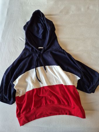 Kurzärmeliger Hoodie, copped