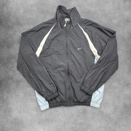 Nike windbreaker jacket