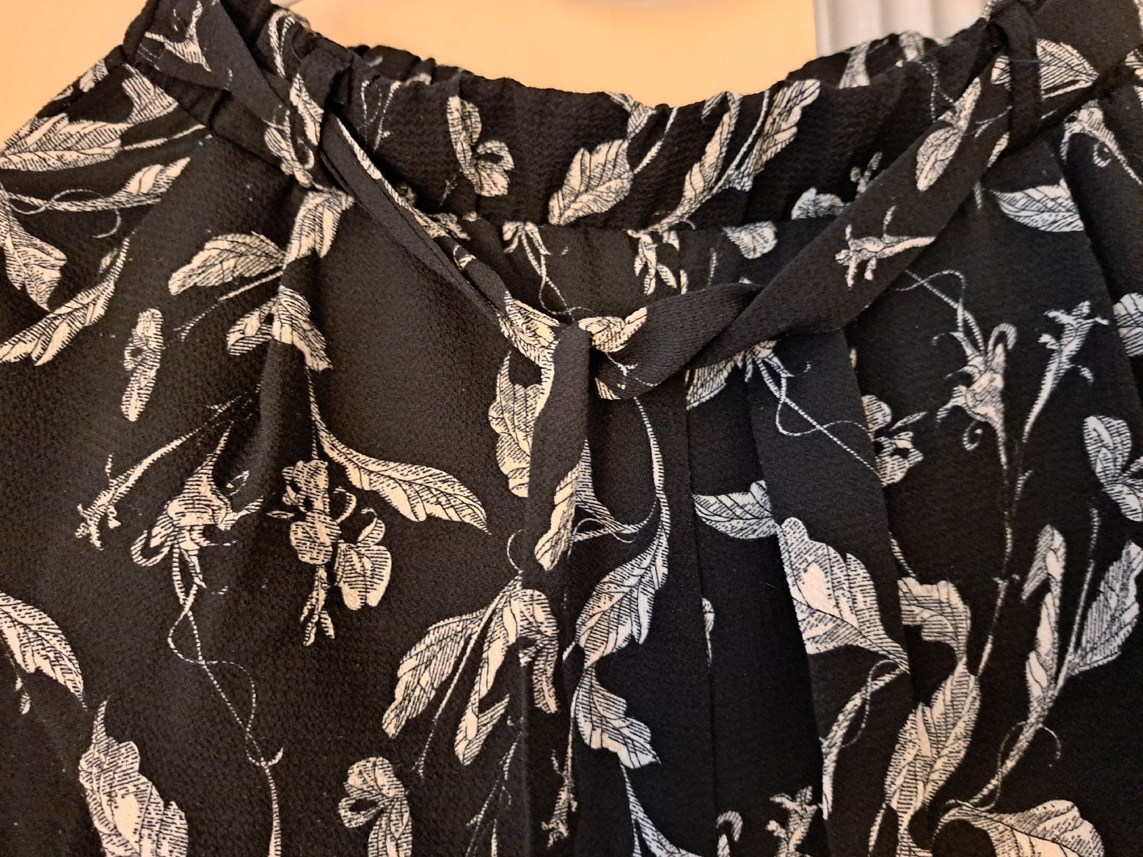 Zebra Pantaloni: luftige Sommerhose Grösse M – Usato da Uzwil venduto da eri_lz5x 1