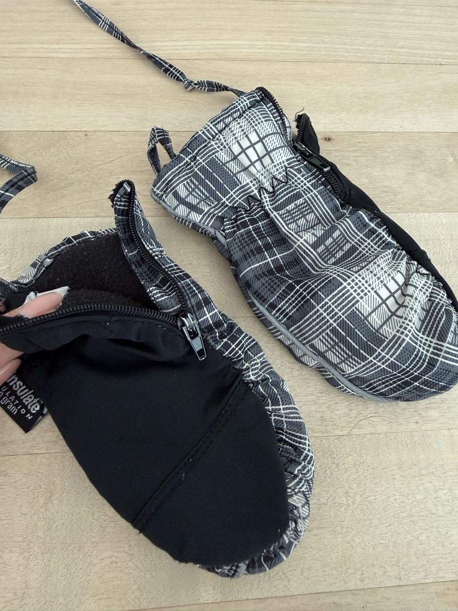 Guanti: Thinsulate Winter Handschuhe, kariert, Grösse 1, Top Zustand – Usato da Lyss venduto da Sibella56