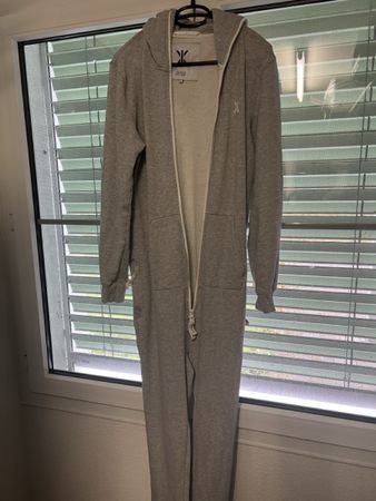 Jumpsuit Onesie mit Kapuze grau Marke X One Piece