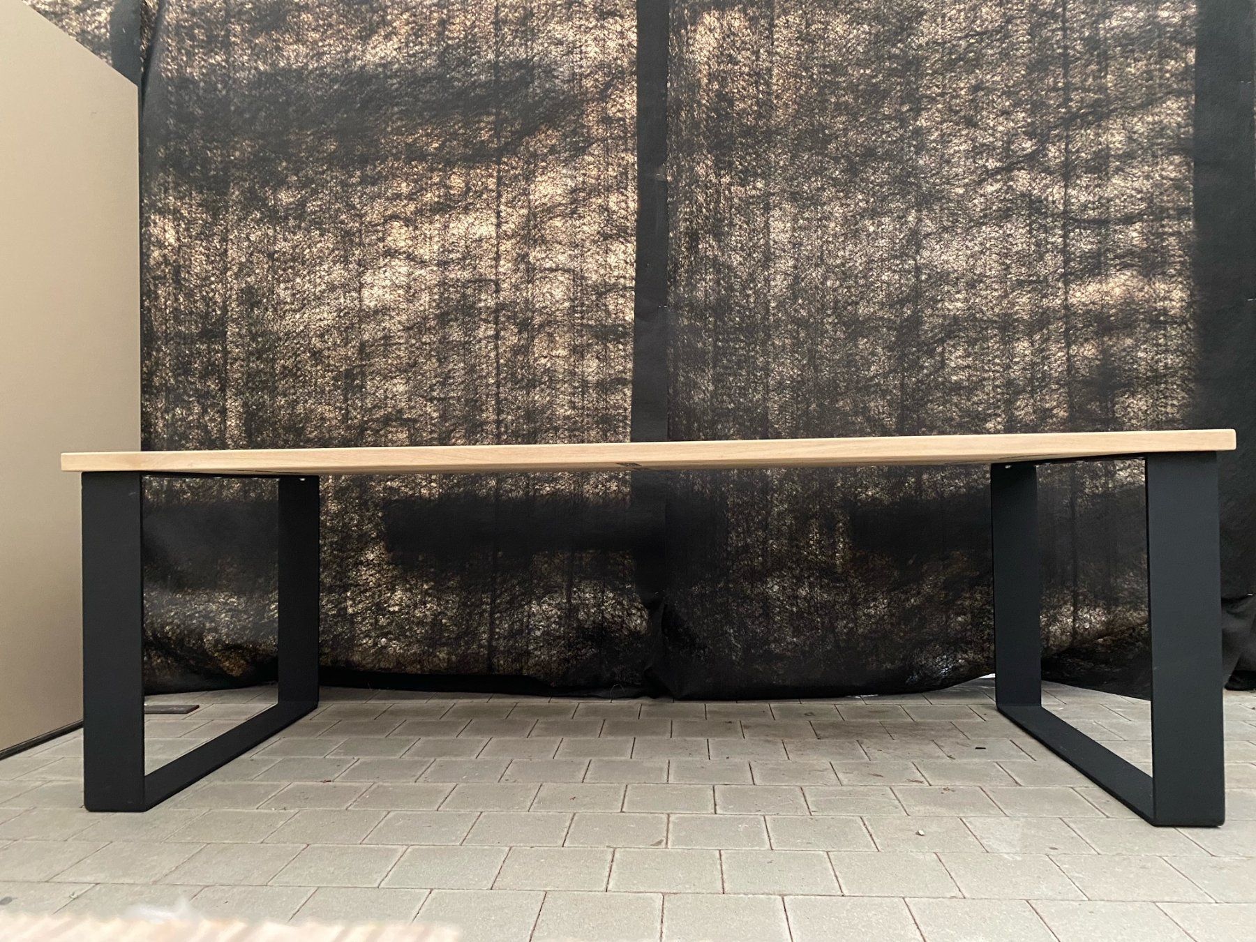 Articoli in legno: Holztisch mit Metallbeinen small – Nuovo (secondo la descrizione) da Sursee venduto da pflugshaupt01 1