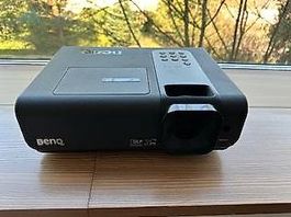 Digital Projector ideal für Homecinema BenQ MP 724