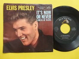 Elvis Presley – It's Now Or Never / A Mess Of Blues