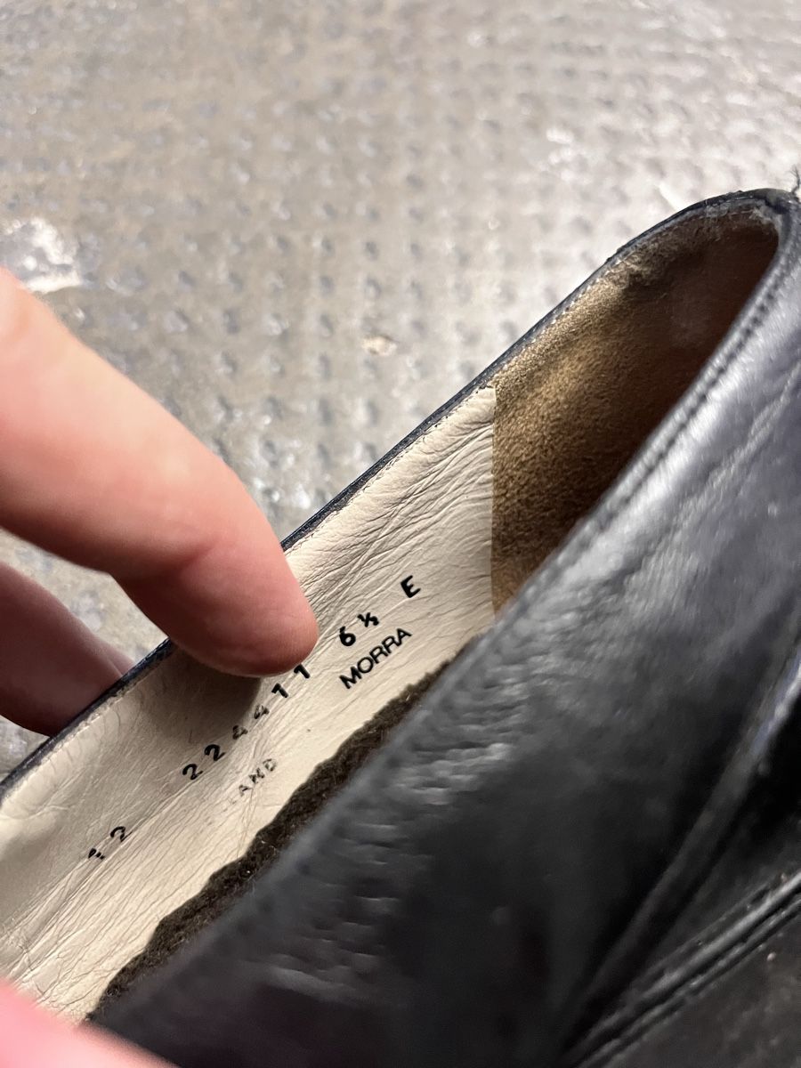 Bally Scarpe da donna: Bally Black Leather Loafers Size 6.5 E - Vintage – Usato da Lausanne venduto da Danash 3