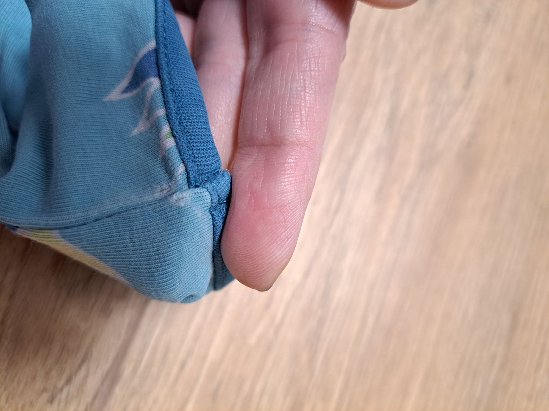 Maglioni & Felpe: 2 Langarmshirt nordic Gr. 122/128 – Usato da Büetigen venduto da Schgrr 3