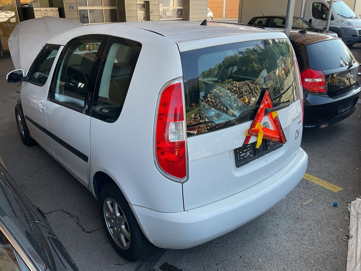 Skoda Automobili: Skoda Roomster 1.2 – Difettoso da Goldau venduto da pirana7 4