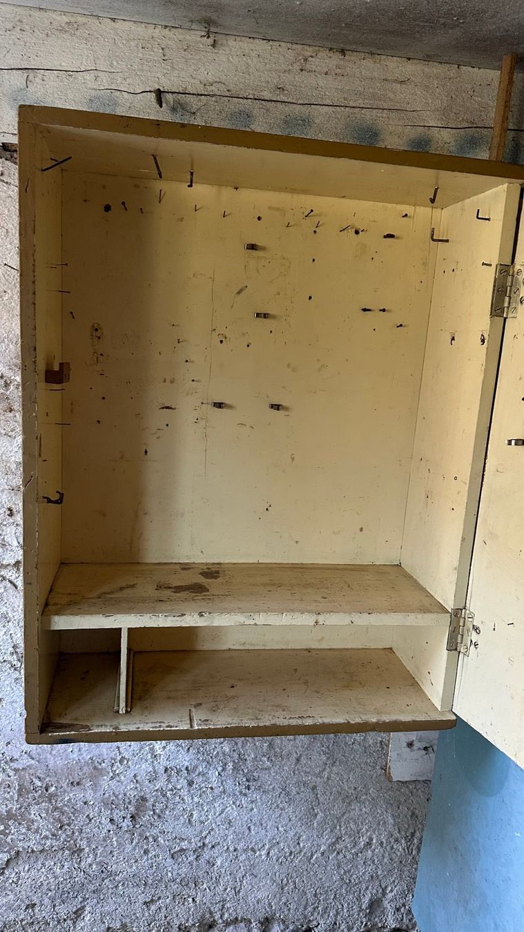 Schränke: Werkzeug Schrank, Vintage – Gebraucht aus Würenlos von Sa_li 3