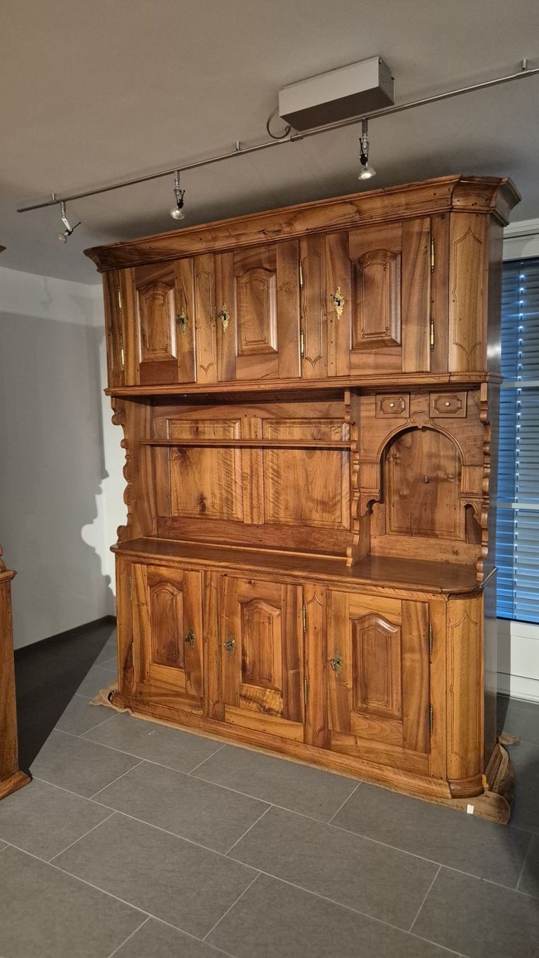 Buffets: Appenzeller Buffets – D'occasion à Gonten par val_d6ry