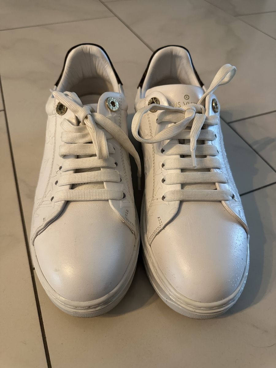 Scarpe da donna: Sneaker weiss Grösse 39 – Usato da Ehrendingen venduto da Huserand 2
