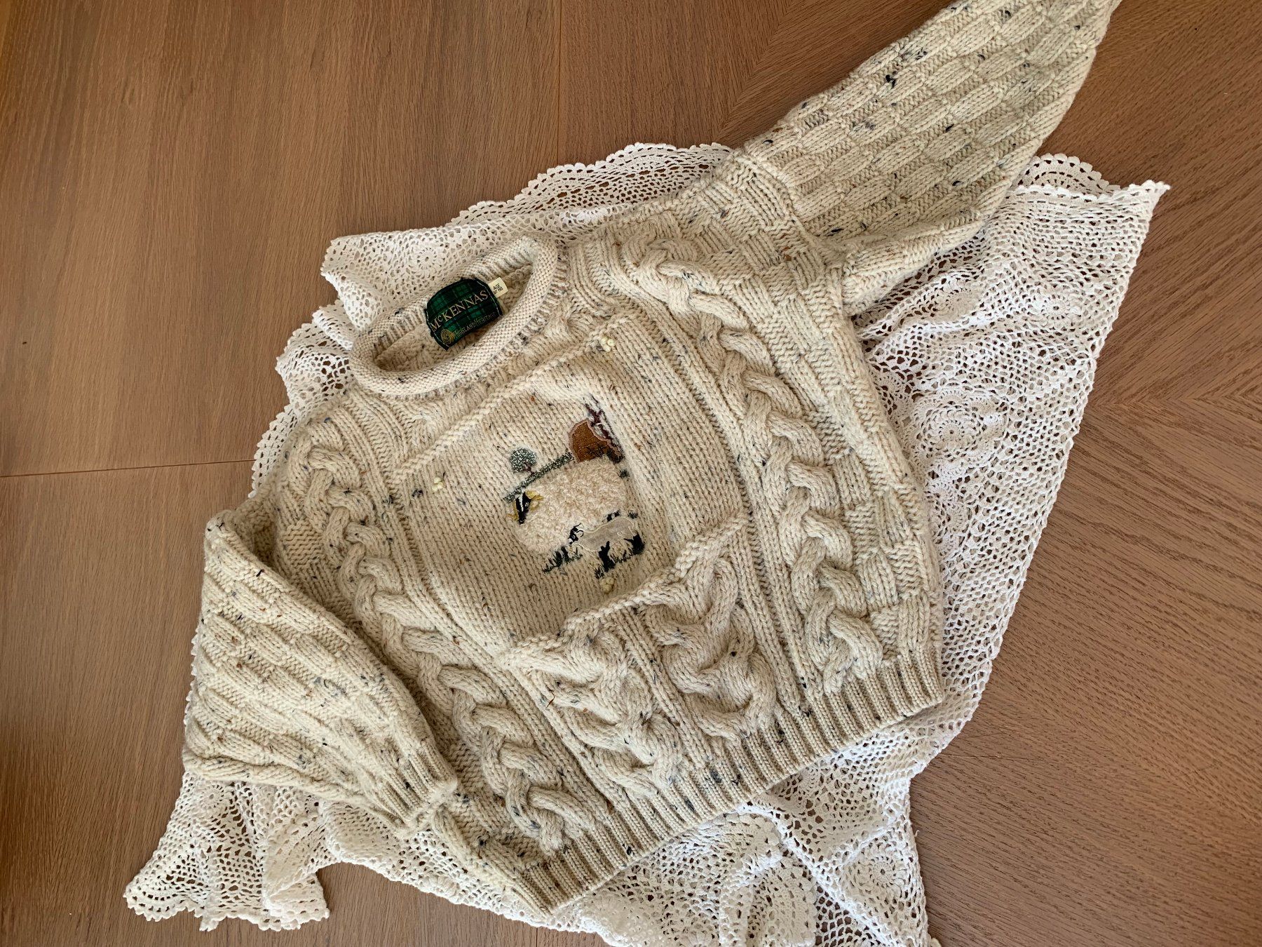 Maglioni & Felpe: Pull Pure Laine Gr. 110/122 – Usato da Moutier venduto da chDuplessy