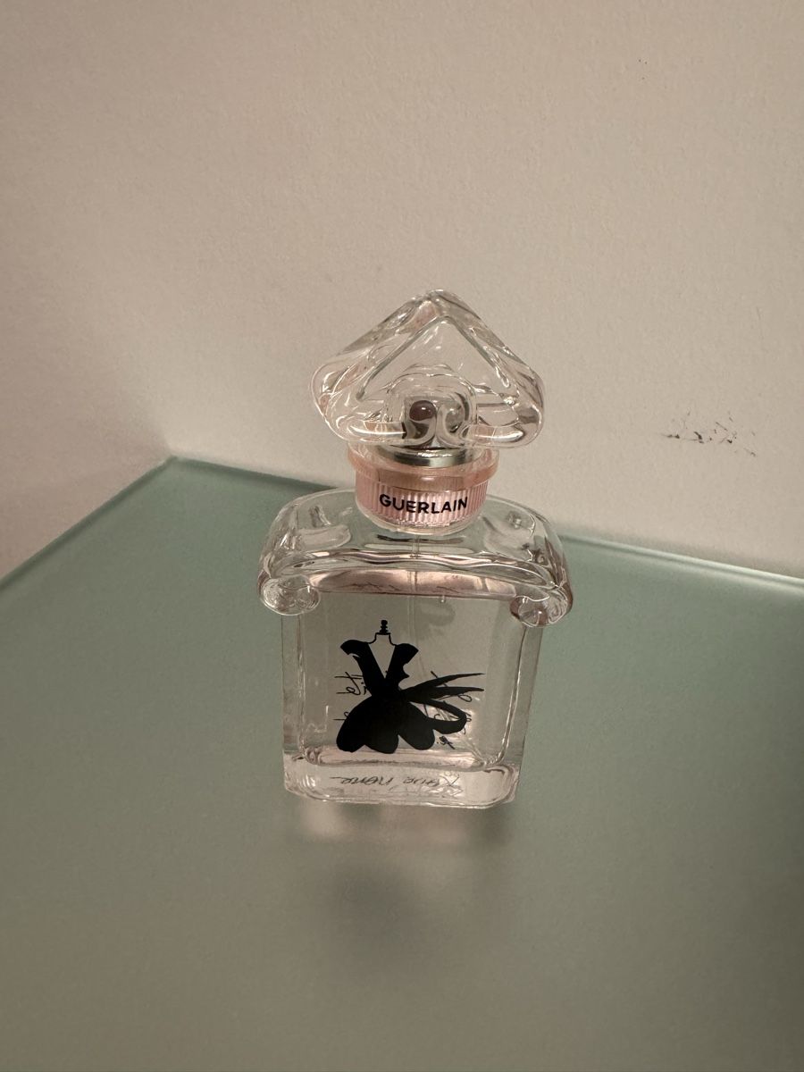 Guerlain Profumi & Eau de Toilette: Guerlain La Petite Robe Noire - Cute Perfume - 5 ml – Usato da Vesenaz venduto da nat_mq8l