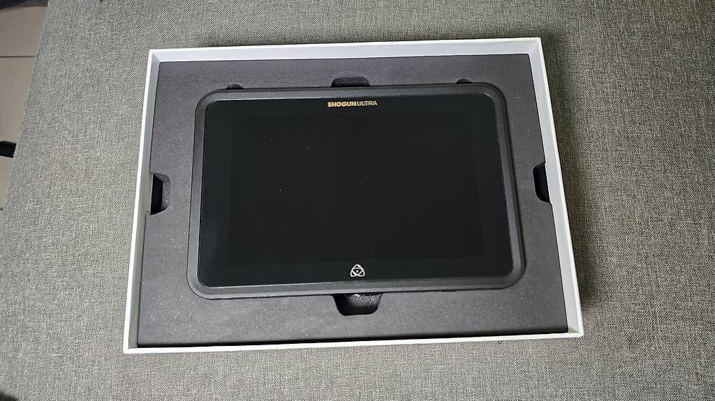 Enregistreurs: Atomos Shogun Ultra 7"  état neuf  – D'occasion à vevey par maelbadavd 1
