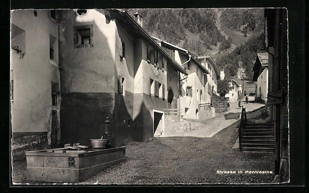 Cartoline postali: Pontresina, Strasse mit Brunnen im Ort – Usato da Berlin venduto da bartko-reher