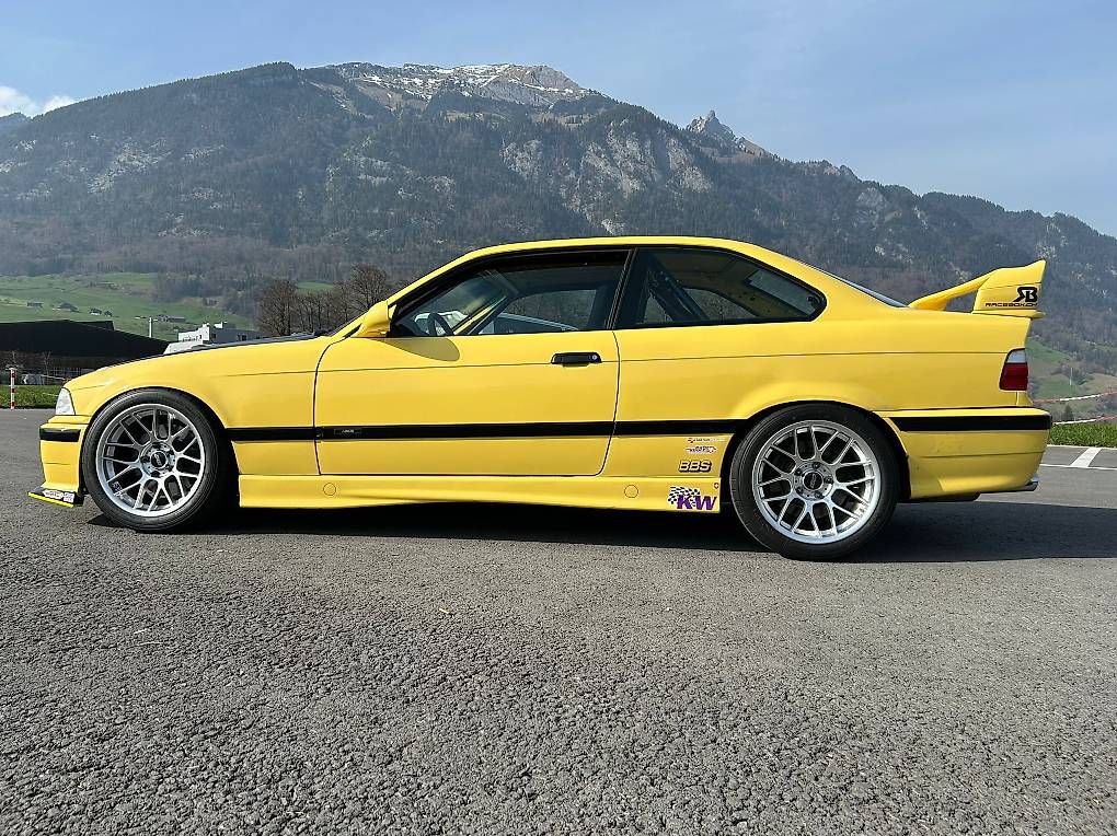 Automobili: BMW M3 E36 Rennwagen (Track-Tool) – Usato da Alpnach Dorf venduto da inf_56t7