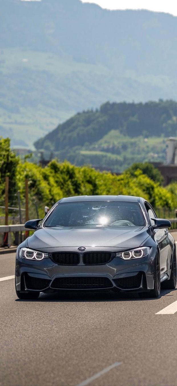 BMW Autos: BMW M4 DKG COUPE – Gebraucht aus Mellingen von OdinAxe 4