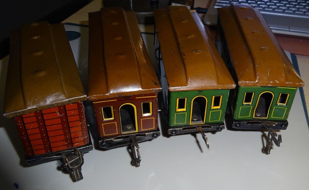 Lot De 4 Wagons Voyageurs CIWL Lima échelle HO - N°1231/25 - Très Bon état - Voie Normale