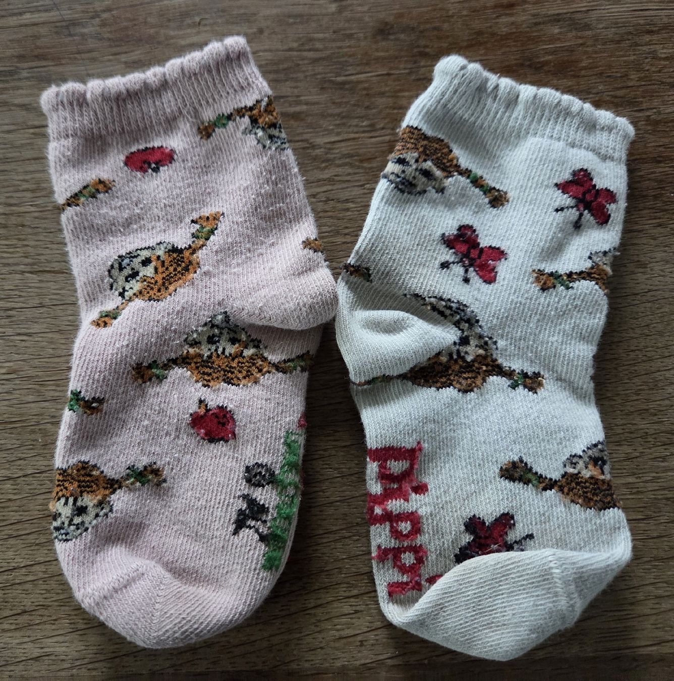 Calze per bambini: Pipi Langstrumpf Socken Gr. 23-26 – Usato da Fraubrunnen venduto da amaree313 1