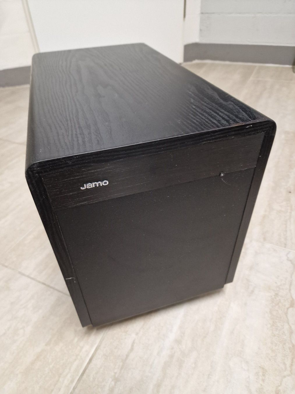 Jamo Casse acustiche: Subwoofer Jamo SUB 250 – Usato da Staffelbach venduto da Kreatix