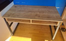 Schreibtisch im Industrie-Design (120 x 60 x 76 cm)