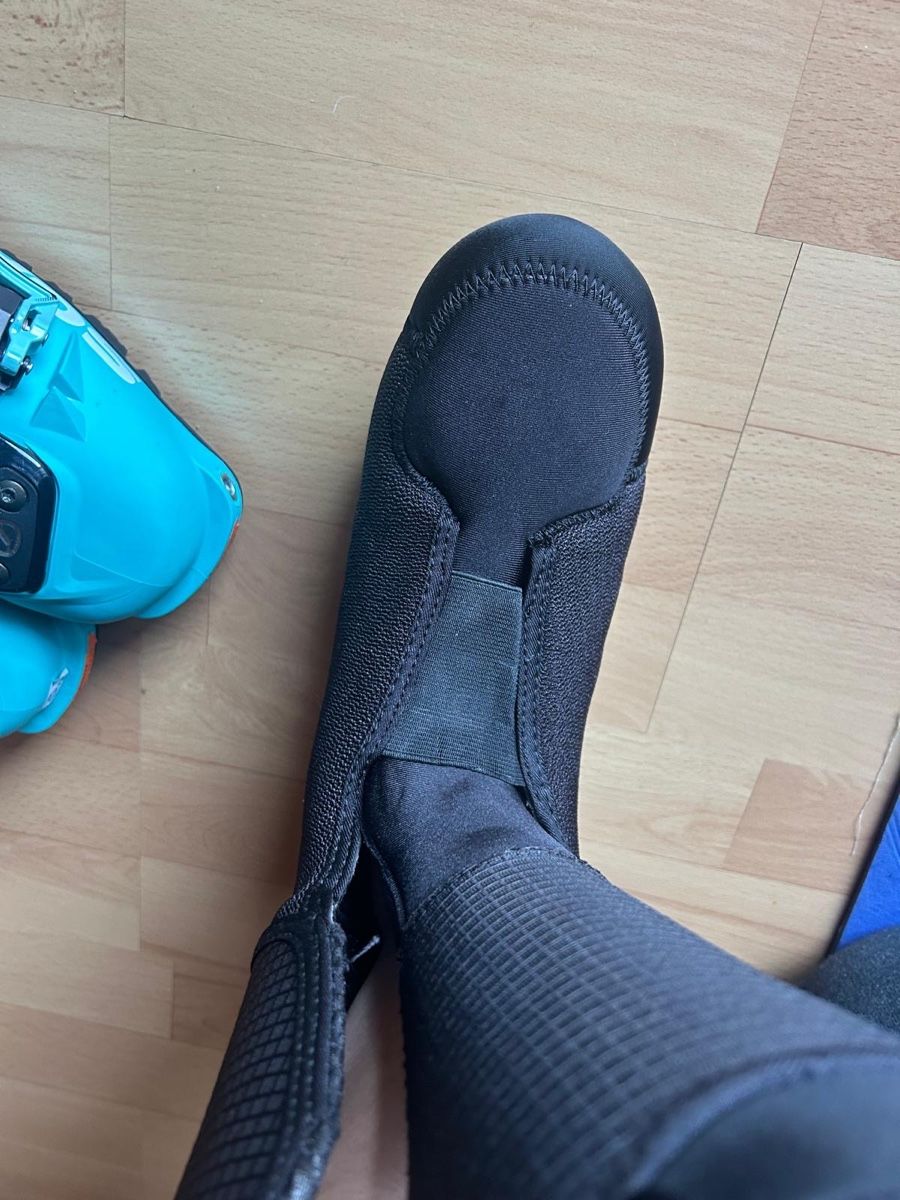 Scarpa Damenschuhe: Scarpa 4-Quattro XT Damen Skischuh – Neu (gemäss Beschreibung) aus Lenzerheide/Lai von andri910 1