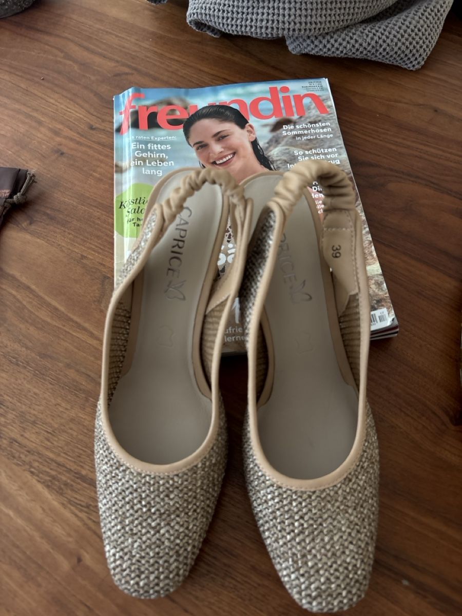 Damenschuhe: Caprice Slingpumps Gr 39 neu – Neu (gemäss Beschreibung) aus Embrach von Dmoney