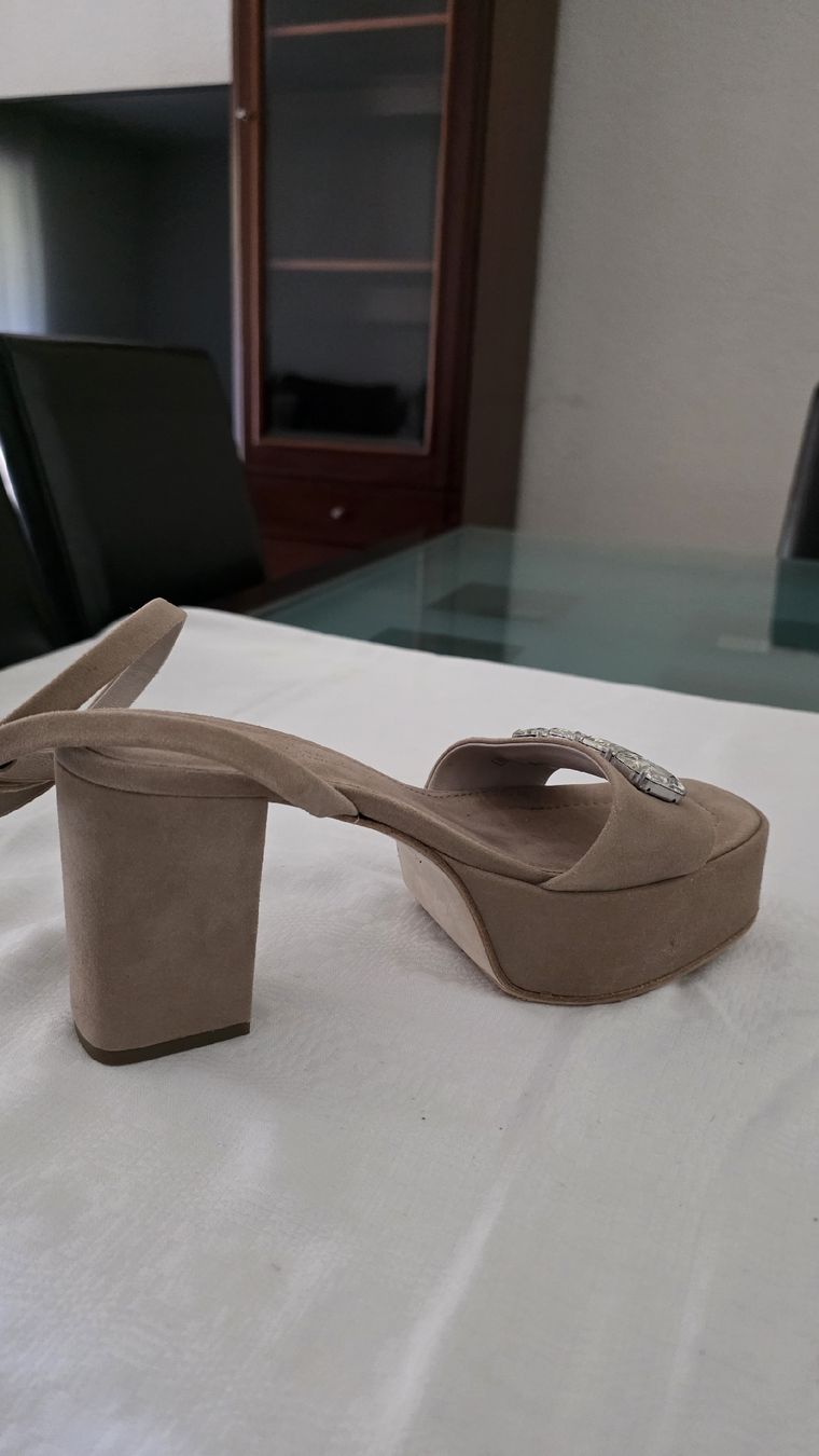 Kennel + Schmenger Scarpe da donna: Geniale "Kennel & Schmenger" Blockabsatz Sandalen Gr. 39 – Nuovo (secondo la descrizione) da Schneisingen venduto da backstore24 7