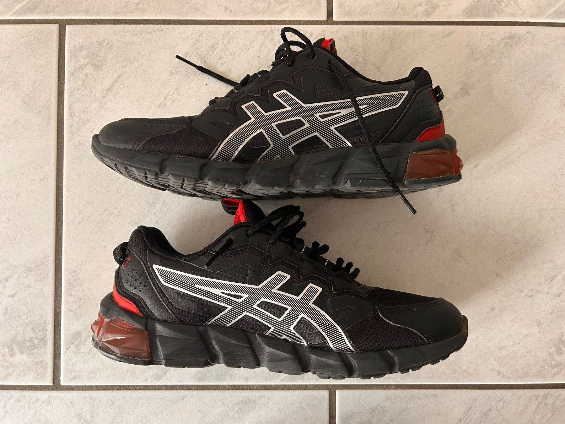 Asics Scarpe da uomo: Asics Gel Quantum 180 – Usato da Toffen venduto da dis_9tlf