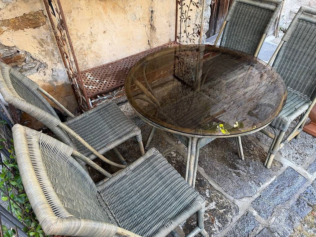 Set de table et chaises: Tavolo e sedie da giardino – D'occasion à Preonzo par Yderf50 3