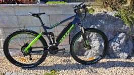 E-Bike Fully Mountainbike Vollgefedert TOP Zustand