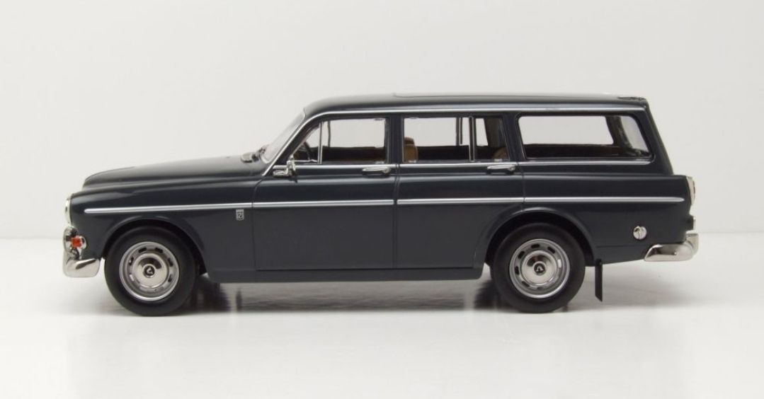 Volvo Modellini d'auto: Volvo Amazon Kombi dunkelgrau, 1:18 Norev  – Nuovo e nell'imballaggio originale da Bern venduto da WeLoveCars 2