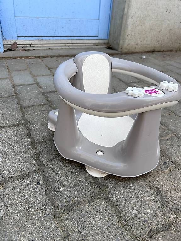 Badewannen: Siège de bain pour bébé  10 CHF – Gebraucht aus Sion von yay_d8xc 1